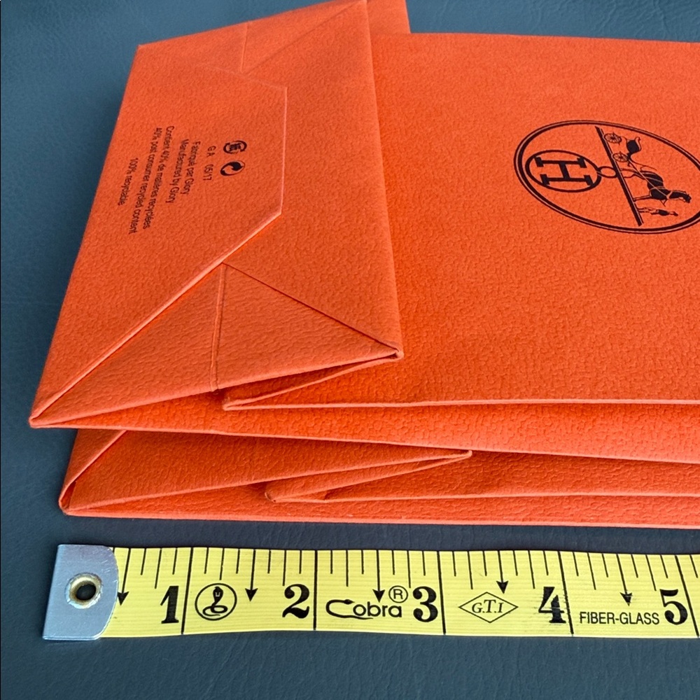 Hermes shopping gift orange bags 2 different sizes like new - Picture 10 of 10